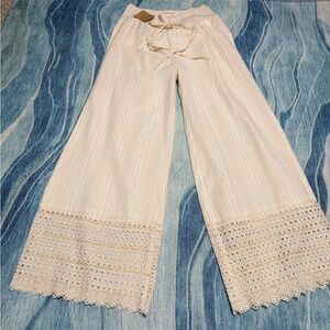 Women’s Cream Wide-Leg Eyelet Hem Pants
